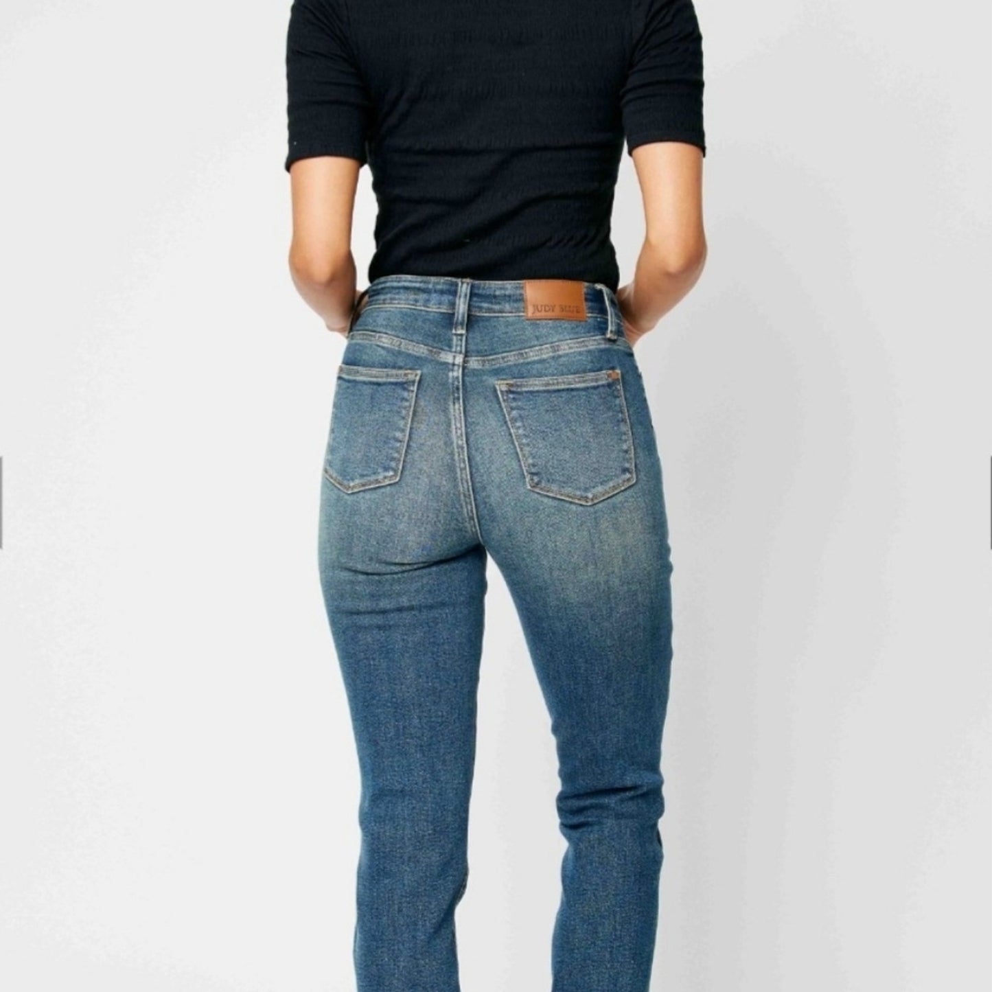 Judy Blue High Waist Classic Relaxed Jeans