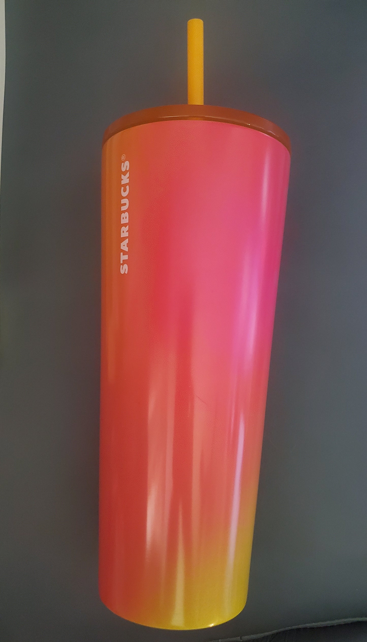 Star buckspink and orange ombre tumbler