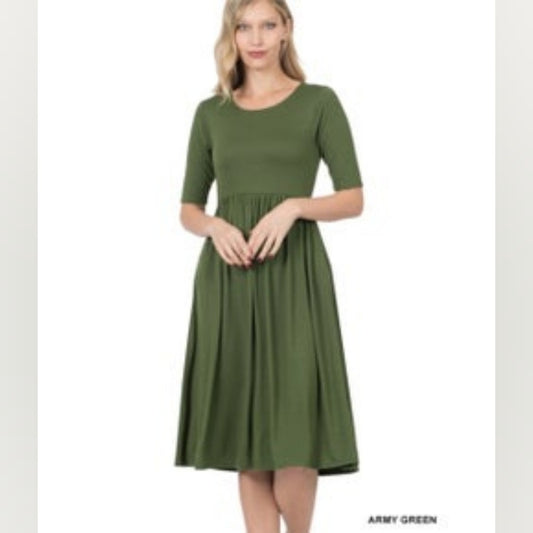 Zenana short sleeved round neck green midi dress! New! Last One HTF! Rare!