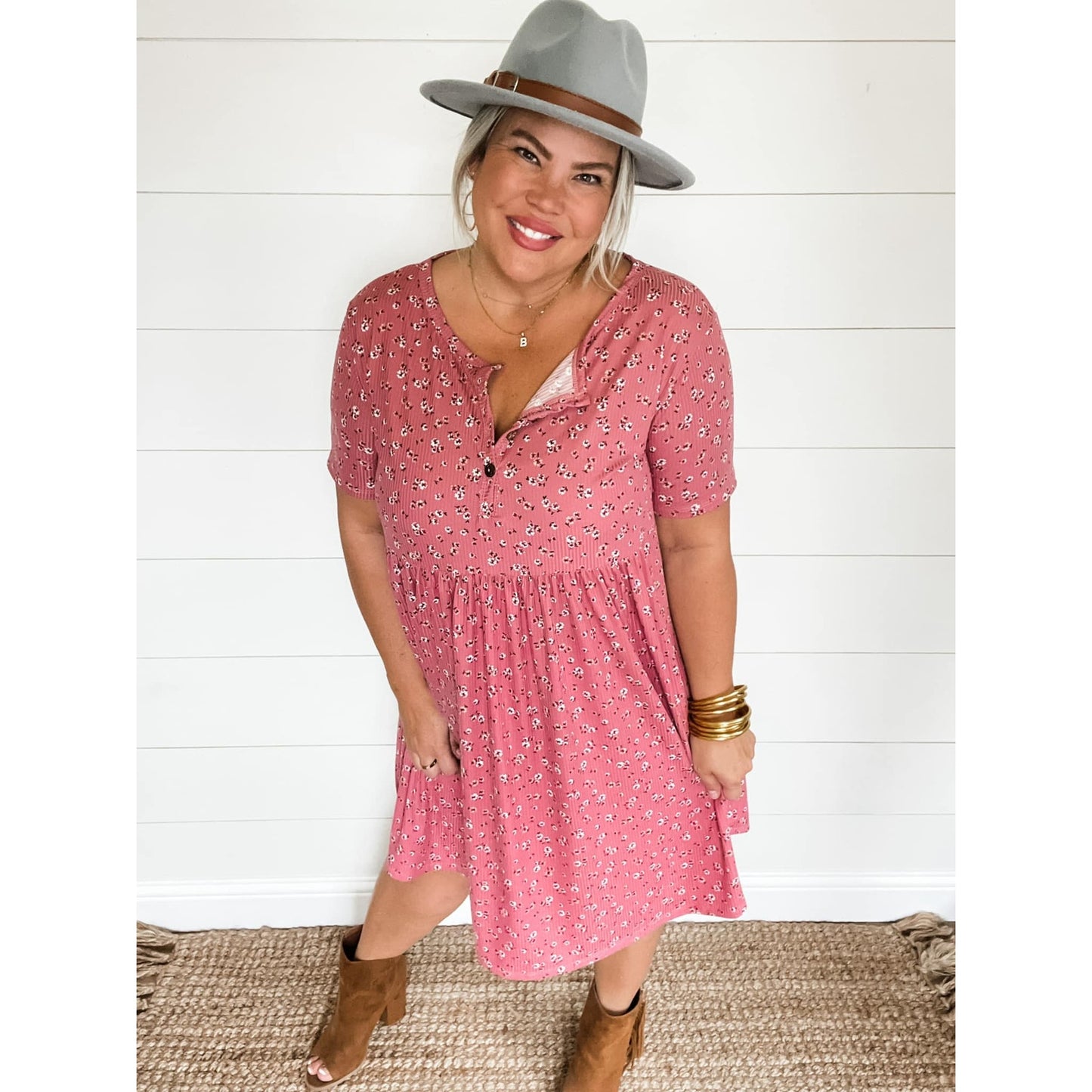 Blakeley Tatum floral ribbed feminine henley dress in pink midi length new